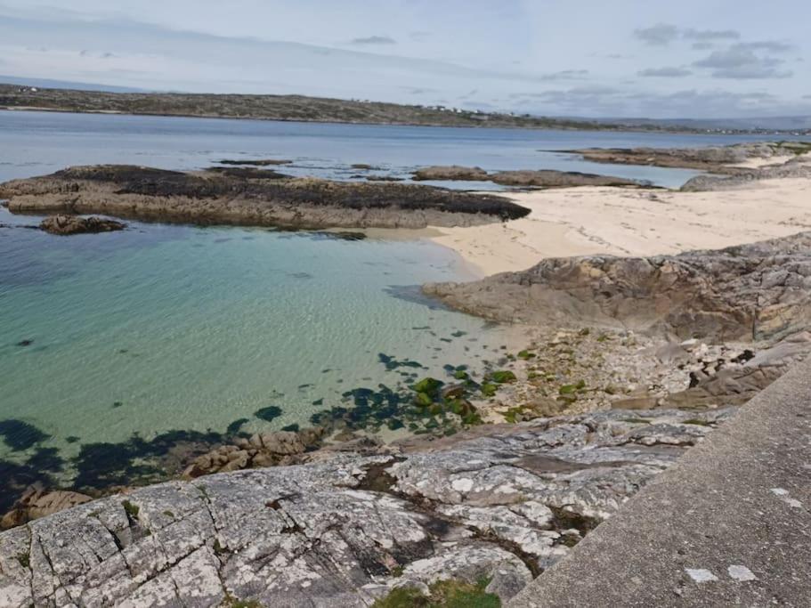 Curlews Rest - Gateway To The Aran Islands Apartment Galway Exterior photo